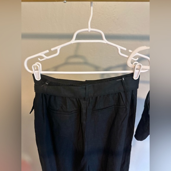 House Of Harlow 1960 Linen Blend Cropped Tank and Pant Set, Black - Picture 4 of 6